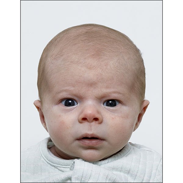 NEWBORN BABY PASSPORT PHOTO